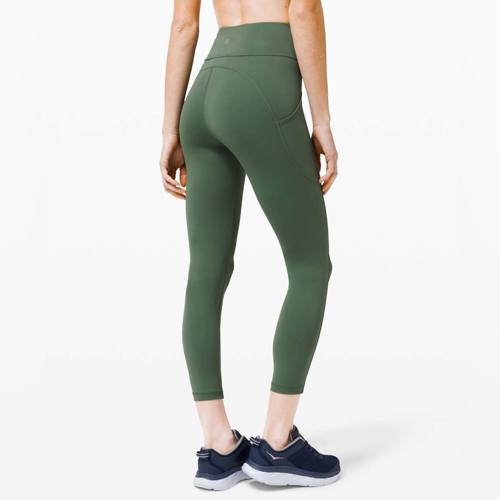 Lululemon Invigorate High-Rise Tight 25"
Algae Green size 10